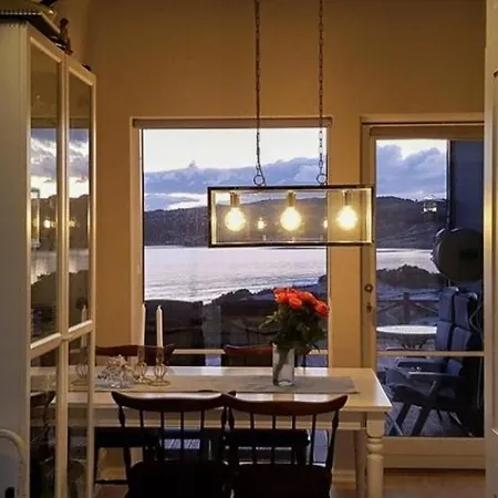 Hébergement de vacances Seaside Dream With Jacuzzi *